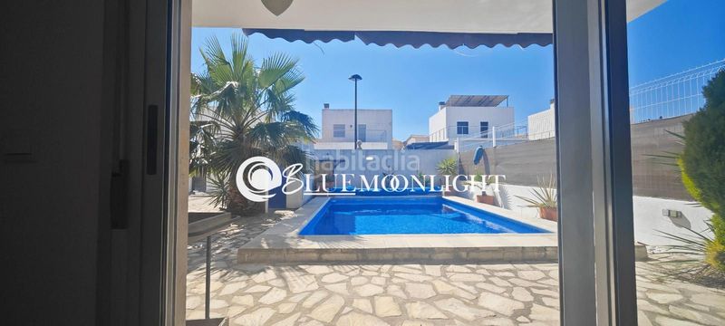 Foto e754f78e-b5d3-4e72-a8eb-3d34be89794c. Xalet amb calefacció aparcament piscina a Las Atalayas-Urmi-Cerro Mar Peñíscola