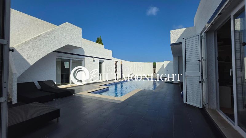 Foto f581f518-08e1-4e43-b12f-ecd149d47b31. Xalet amb calefacció aparcament piscina a Las Atalayas-Urmi-Cerro Mar Peñíscola