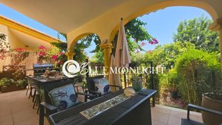 Casa adossada  Barranc de moles. Pareado reformado con jard�n privado, garaje y piscina comunitar