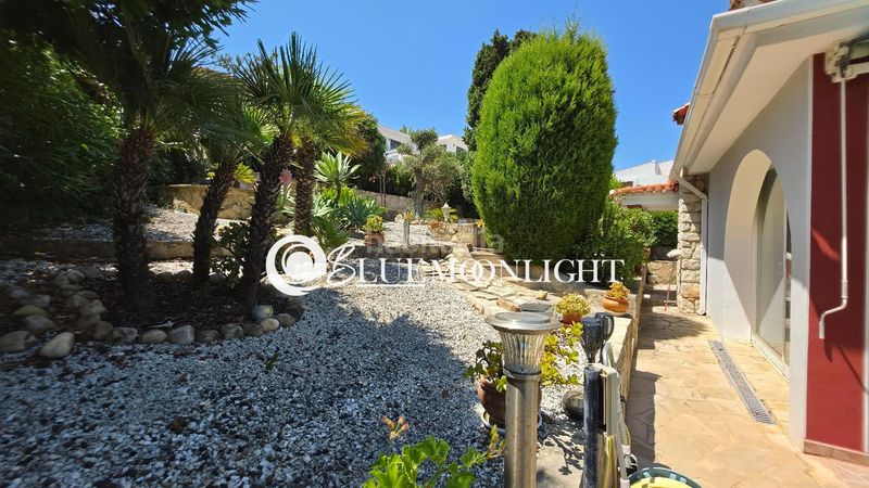 Foto ce771dd9-2e0a-4a52-907b-be056d63cb35. Xalet amb aparcament piscina a Las Atalayas-Urmi-Cerro Mar Peñíscola