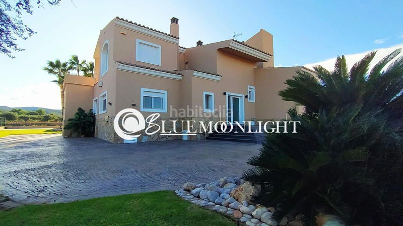 Foto 12ac8ce2-e586-413d-a3af-7f00e284a8fa. Xalet amb calefacció aparcament piscina a Las Atalayas-Urmi-Cerro Mar Peñíscola