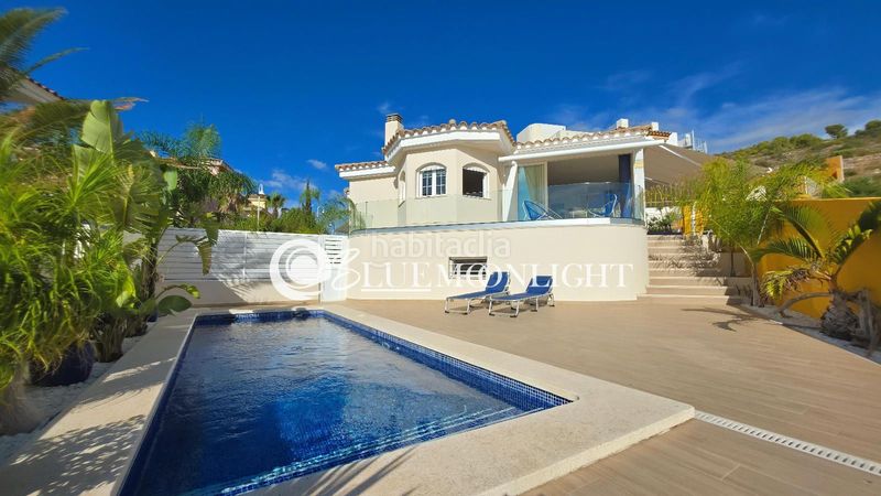 Foto b1bd18e8-b647-4204-9d33-1db8d52cc6f0. Xalet amb calefacció aparcament piscina a Costa Sur Peñíscola