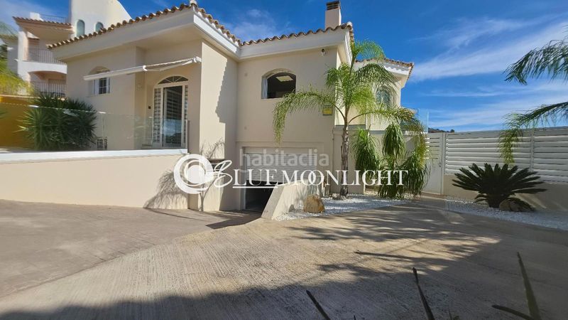 Foto d8550dd2-548c-4951-aaa3-059e80b584bd. Xalet amb calefacció aparcament piscina a Costa Sur Peñíscola