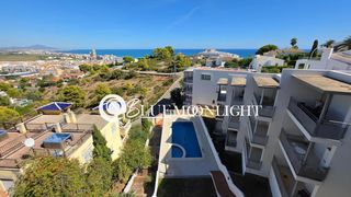Casa adossada  Haiti. Chalet adosado con piscina comunitaria y parking en peñíscola