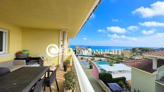 �tico  Ermita s. antoni. �tico con espectaculares vistas al mar y al parque natural de la
