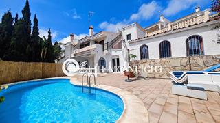 Maison jumelée  Monte pichels s/n. Chalet adosado renovado con piscina privada
