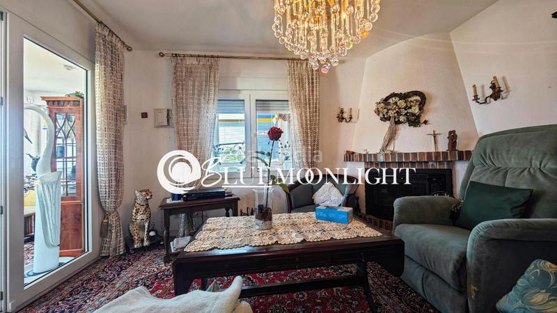 Foto 84aacc7b-8829-465a-9e60-9b7ecd6735ac. Xalet amb calefacció aparcament piscina a Las Atalayas-Urmi-Cerro Mar Peñíscola