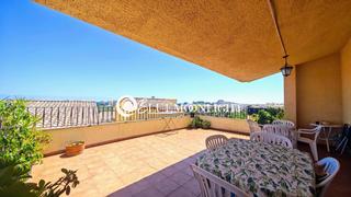 Chalet  Estacion. Chalet independiente en prestigiosa urbanización cerrada a un pa