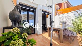Casa adosada  Edison. Casa adosada en residencial a 150 metros del mar, reformada, com
