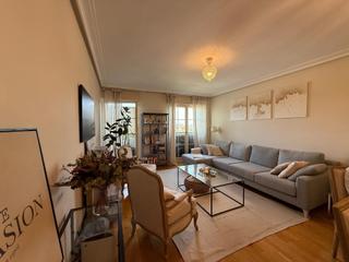 Piso en Valdemarín. Exclusivo piso con piscina y 2 habitaciones  valdemarín