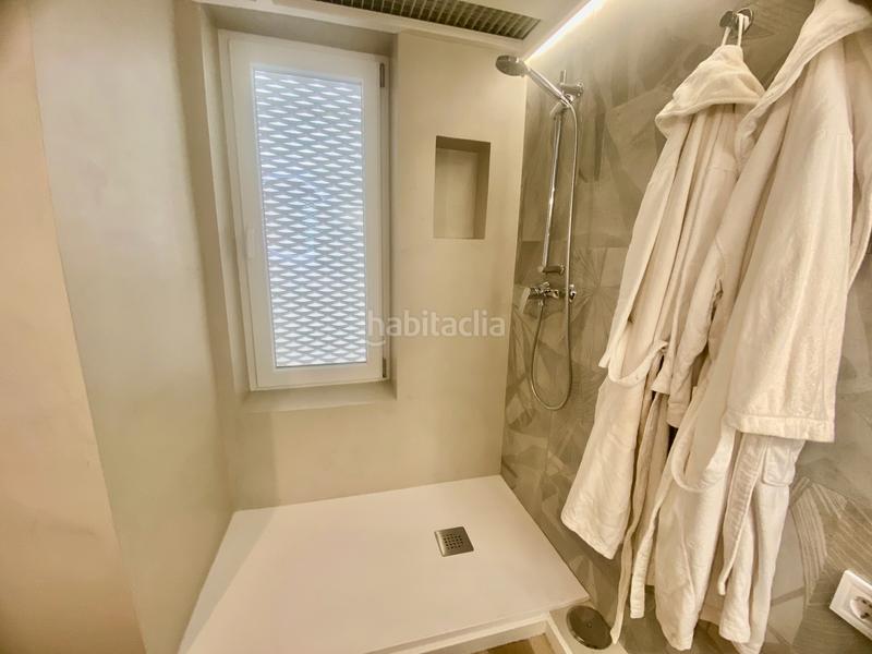 Foto 65412448-c963-46f5-b273-0d67cdc1d111. Édifice dans calle juana elorza 9 dans San Diego Madrid