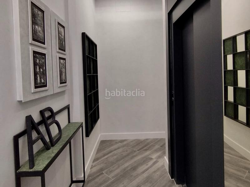 Foto 68e6fe72-061d-49cf-a7f8-a086a1cf2ee5. Édifice dans calle juana elorza 9 dans San Diego Madrid