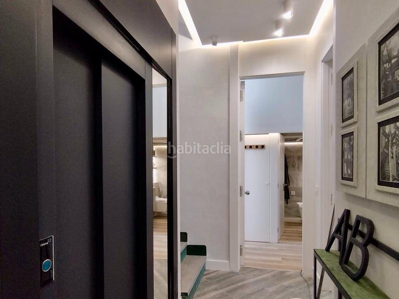 Foto f24e82e8-3b7d-478d-8dae-bcdcdc68fccc. Édifice dans calle juana elorza 9 dans San Diego Madrid