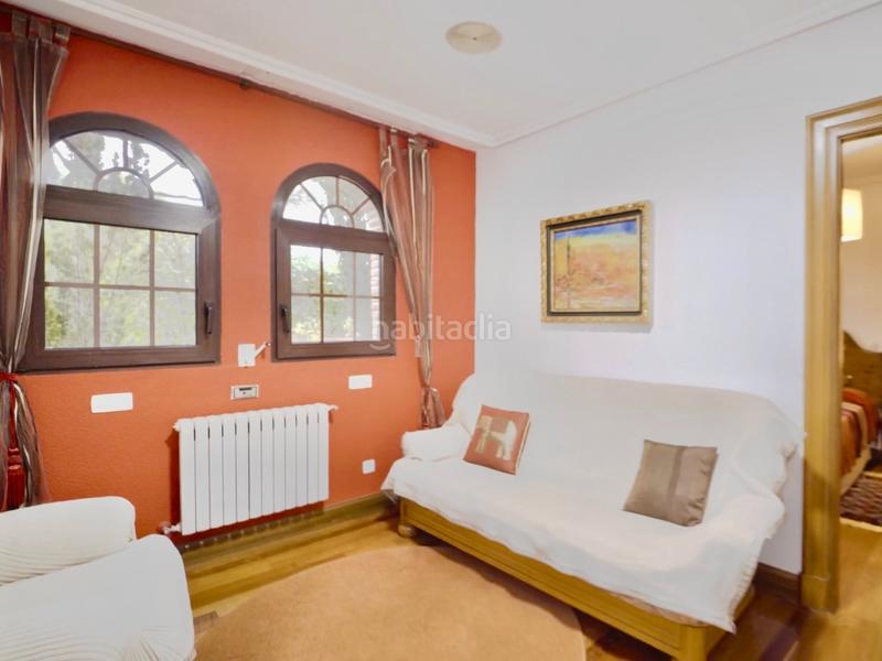 Foto 3734788c-5ee5-466f-a43d-f28faa74c71f. Chalet avec cheminée chauffage parking piscine dans Rozas de Madrid (Las)