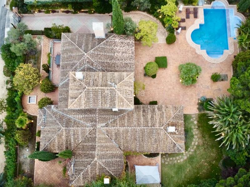 Foto 3e767f27-0d94-442d-a585-532824abd296. Chalet avec cheminée chauffage parking piscine dans Rozas de Madrid (Las)