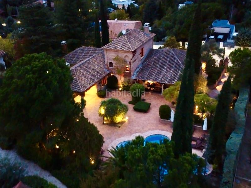 Foto a7fd8208-70e2-4044-9d29-ccff9ef912fc. Chalet avec cheminée chauffage parking piscine dans Rozas de Madrid (Las)