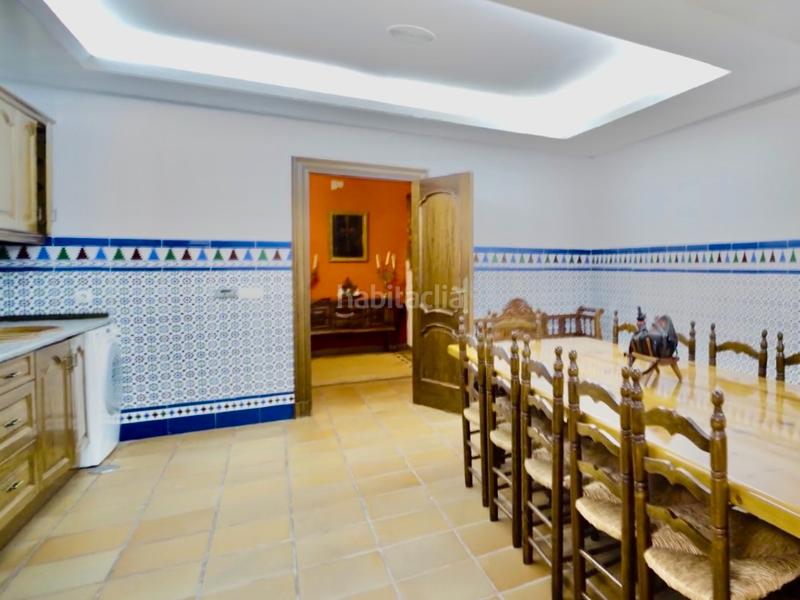 Foto d4d331c6-ed53-4d17-bde1-cb36a1303d1d. Chalet avec cheminée chauffage parking piscine dans Rozas de Madrid (Las)