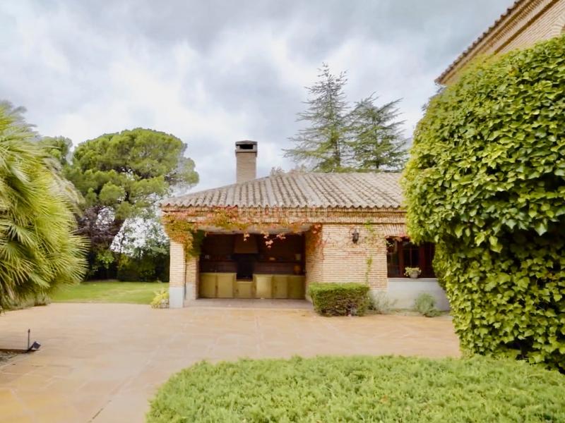 Foto 239f9348-06e3-48f0-8d50-c66ef1c28ee9. Chalet en Molino de la Hoz Rozas de Madrid (Las)