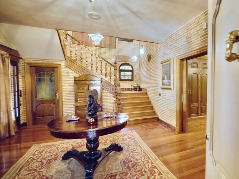 Foto f0112cd2-2a51-4408-8ee4-c30b1320a240. Chalet en Molino de la Hoz Rozas de Madrid (Las)