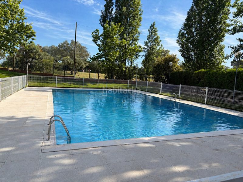 Foto 01731a61-6097-4ffe-beaf-ffd262020ead. Pis amb calefacció aparcament piscina a Golf-El Carralero Majadahonda