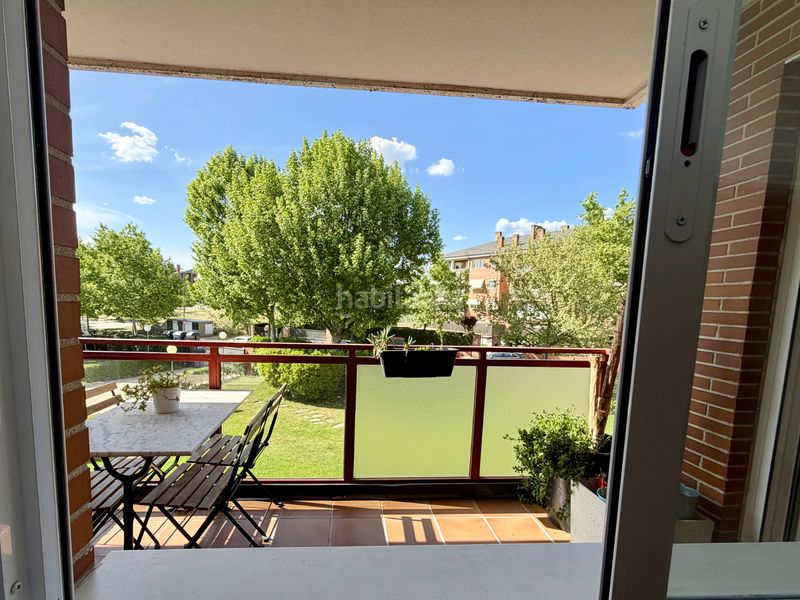 Foto 4fe320f2-fcd6-467f-8fef-9debe0ed1634. Pis amb calefacció aparcament piscina a Golf-El Carralero Majadahonda