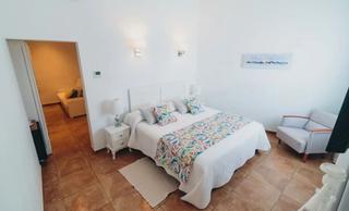 Casa in Sineu. Magnífica casa de uso mixto en sineu