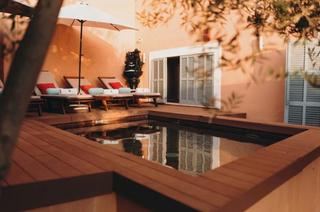 Maison à Sineu. Magnífica casa de uso mixto en sineu