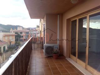 Appartamento in Establiments. Piso luminoso con amplia terraza y vistas despejadas