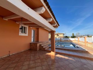 Casa aparellada a Sa Cabana - Can Carbonell - Ses Cases Noves. Chalet pareado recién reformado