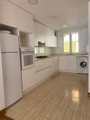 Affitto Casa a schiera in El Terreno. Casa adosada dúplex con terraza, parking y trastero