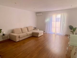 Location Maison jumelée à Carrer de frança 11. Casa adosada dúplex con terraza, parking y trastero