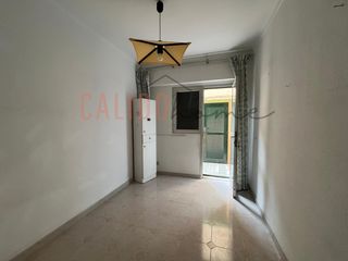 Pis a Cas Capiscol. Piso amplio de 3 dormitorios, terraza y chimenea junto a ocimax