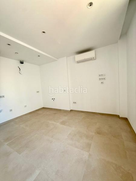 Foto 18052dbd-057d-4acc-8ef8-e55447f2f3a2. Apartamento en calle batalla del salado 51 apartamento céntrico en Tarifa