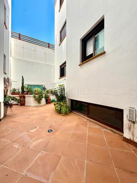 Foto 7858c5b4-721a-4a2d-a248-70778f2c420d. Apartamento en calle magallanes 5 apartamento playa en Tarifa