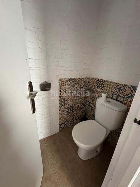 Foto b0d8c5fb-09d1-4beb-8da8-90a0521c5f74. Affitto locale commerciale in Tarifa ciudad Tarifa