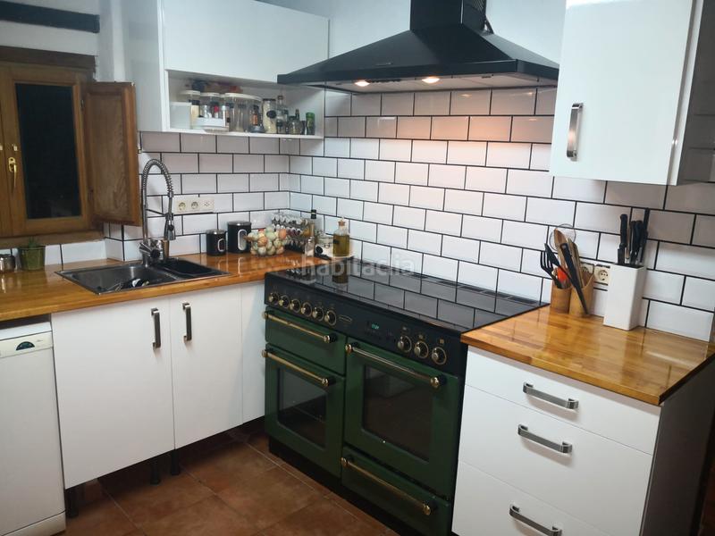 Foto 8dc88c27-11cf-4cf5-9d84-c71afb14aee8. Chalet  con vistas al estrecho en San García Algeciras