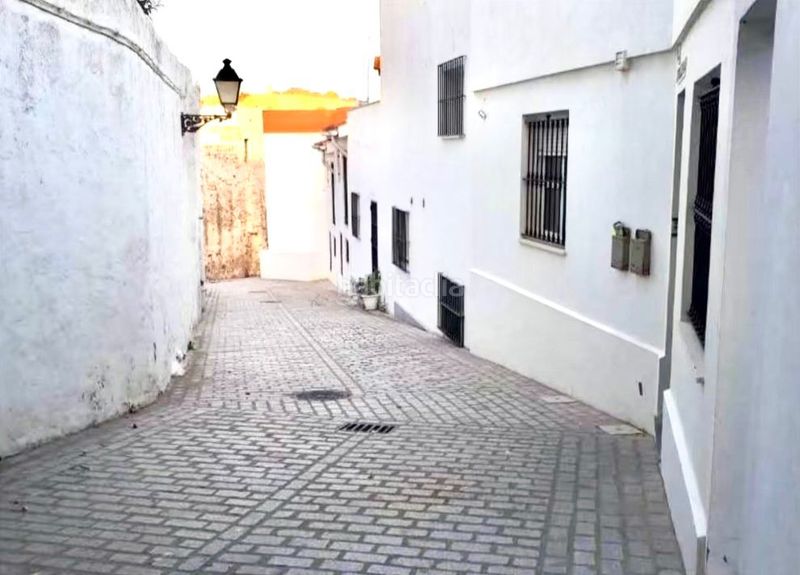 Foto 0fa2261b-c311-4116-b2cd-be32472758a0. Casa aparellada a Tarifa ciudad Tarifa