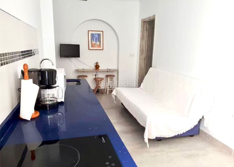 Foto 46f6a050-4559-4226-ad27-65c85d2cf9bb. Casa aparellada a Tarifa ciudad Tarifa