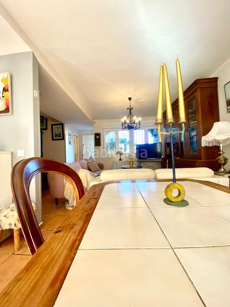 Foto a1384422-c18d-4a1b-8764-a504cbdd81b6. Casa adossada amb aparcament a Tarifa ciudad Tarifa