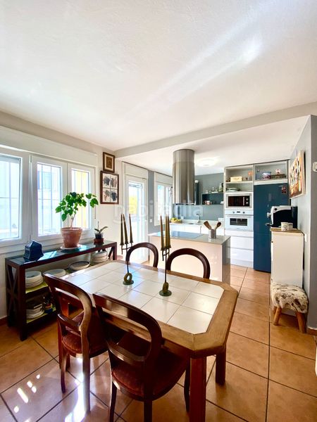 Foto c921451f-628b-4bd3-be64-92d9e81dbe3f. Casa adossada amb aparcament a Tarifa ciudad Tarifa