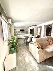 Etagenwohnung  Calle martinez romero. Piso céntrico