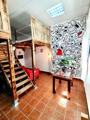 Estudi  Calle san isidro. Local en planta baja