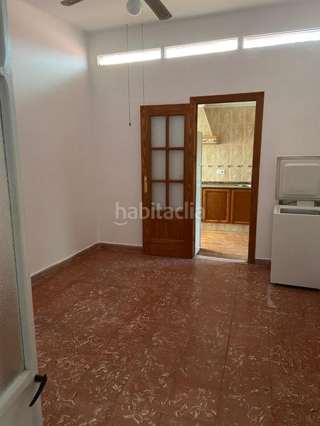 Foto 0fd3d598-8a73-40ef-aa79-f64318808420. Pis a Tarifa ciudad Tarifa