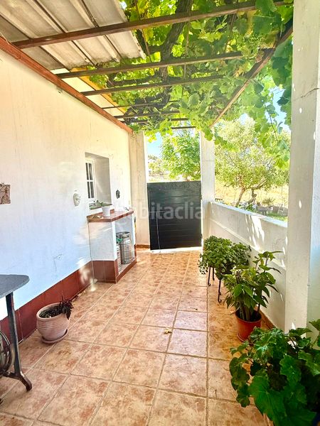 Foto 33526c2d-47aa-407d-9fd4-03f393df2329. Lloguer casa amb xemeneia aparcament a Facinas Tarifa