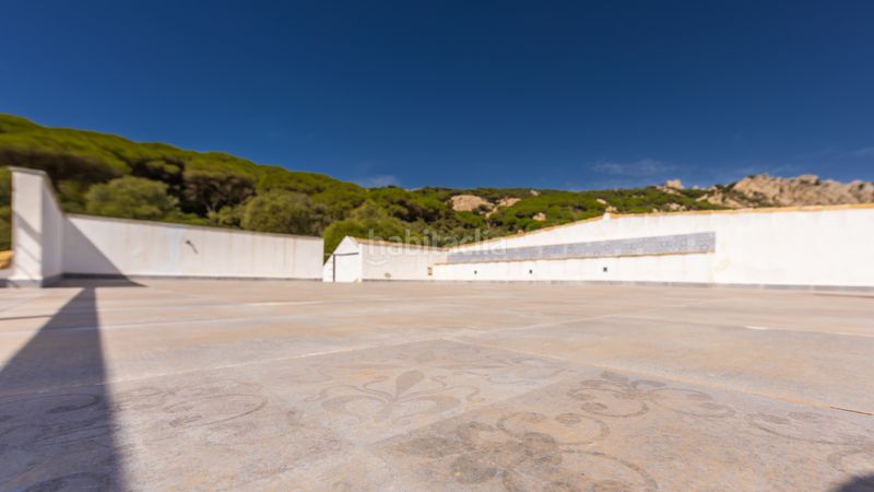 Foto e500b62f-9d32-476a-b874-af5a682a7eb8. Xalet amb xemeneia piscina a Facinas Tarifa