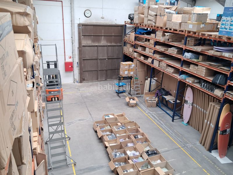Foto a38664d2-28fd-403f-839b-78aa387e5313. Nau industrial a Tarifa ciudad Tarifa