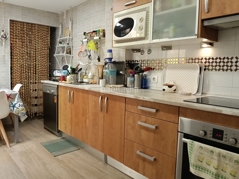 Foto f115ae73-29e8-4e05-aec5-80e96d3f0738. Casa adossada amb aparcament a Tarifa ciudad Tarifa