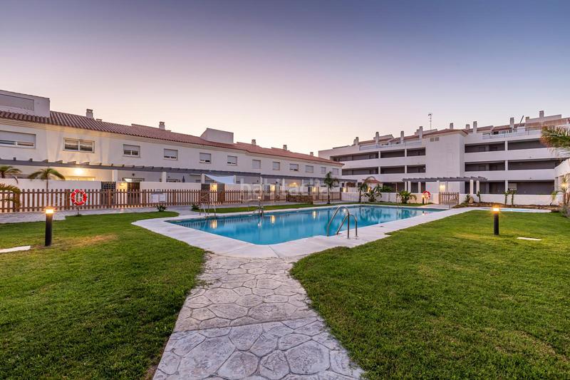 Foto 18c710c1-0da2-44ce-ada2-01f42fe15d4a. Semi detached house with pool in Tarifa ciudad Tarifa