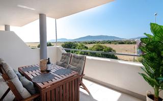 Apartament  Calle cigüeña blanca. Apartamento cerca de la playa