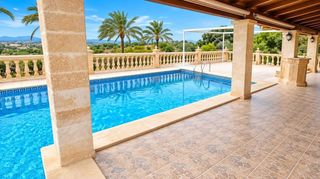 Masia a Manacor Centre. Exclusiva finca rústica con licencia vacacional 10 plazas y vist